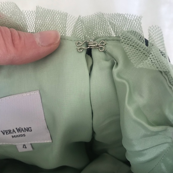 COPY - Vera Wang original bridesmaid / prom dress. Size 4 - Picture 5 of 10